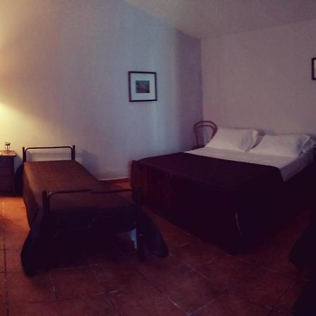 パドゥーラ Agriturismo Tre Santiヴィラ エクステリア 写真